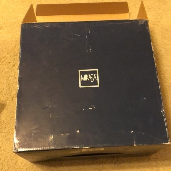 MIKASA Florale 10” Candlesticks - Picture 4 of 4